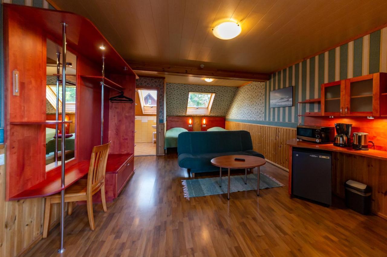 Padu Hotell Kärdla Zimmer foto